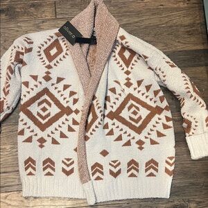 Soft Aztec Patterned Cardigan-Brand New